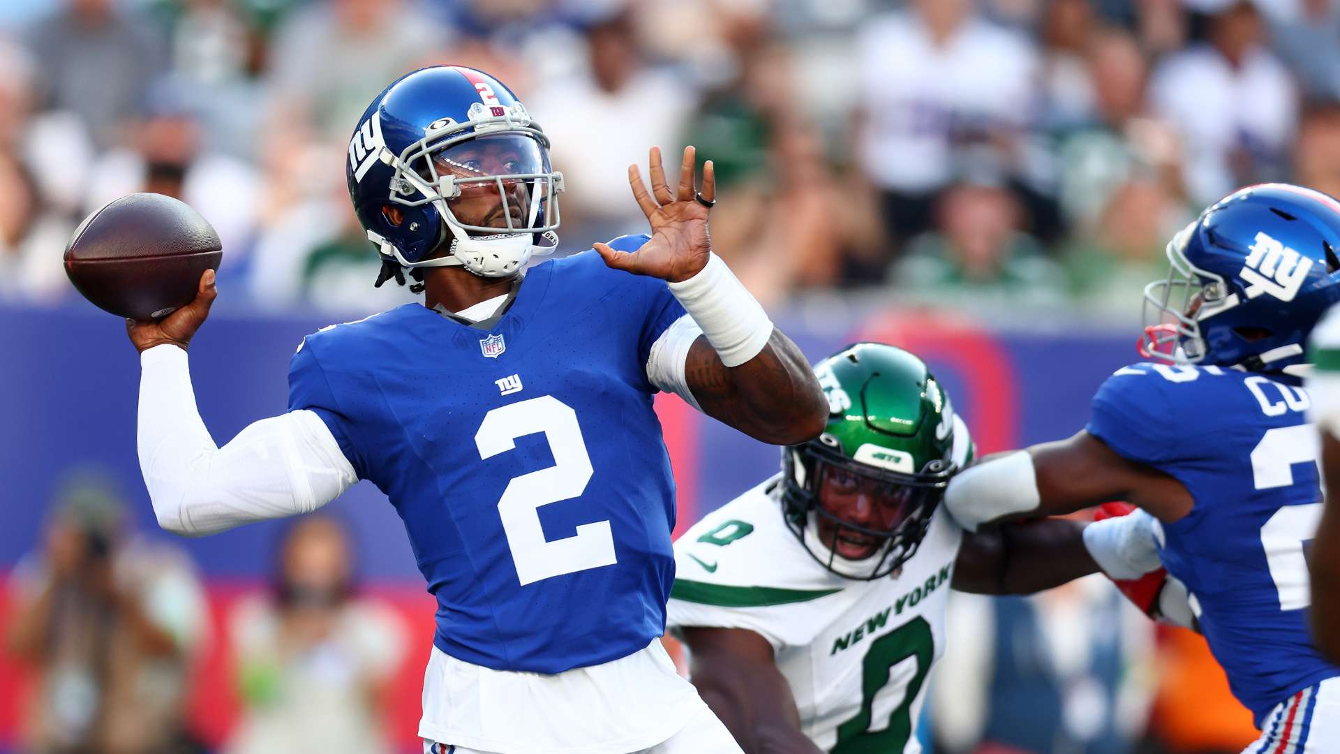 表现出色 表现出色